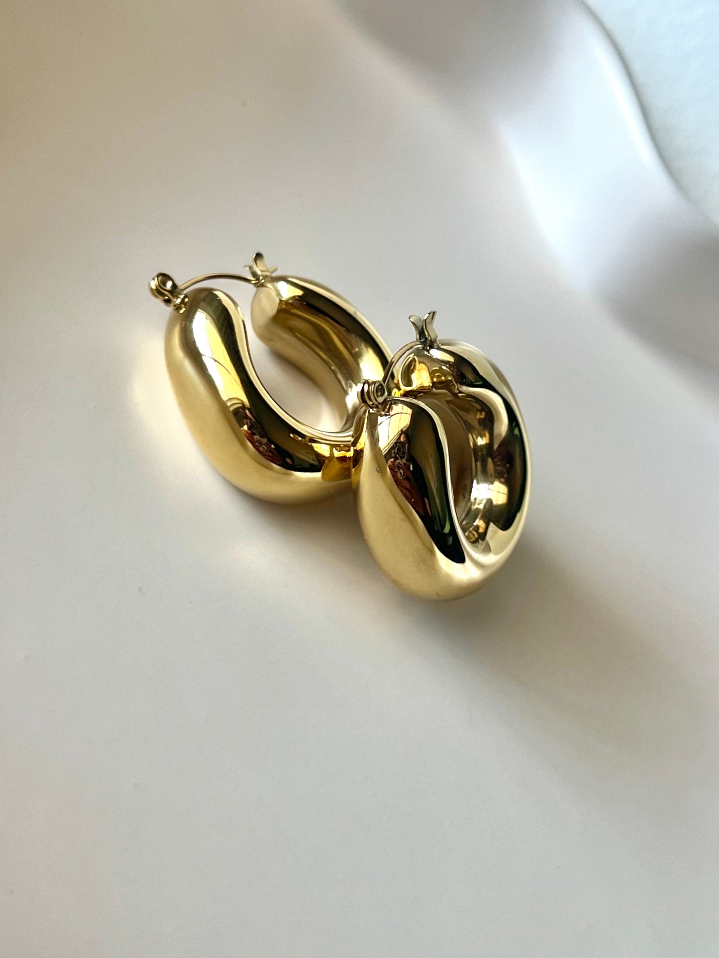 Island Breeze Hoops
