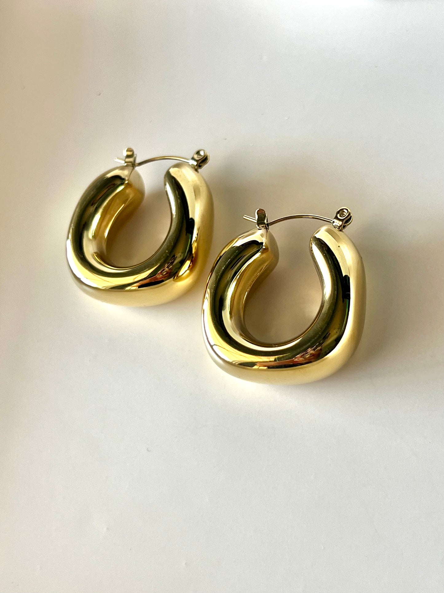Island Breeze Hoops