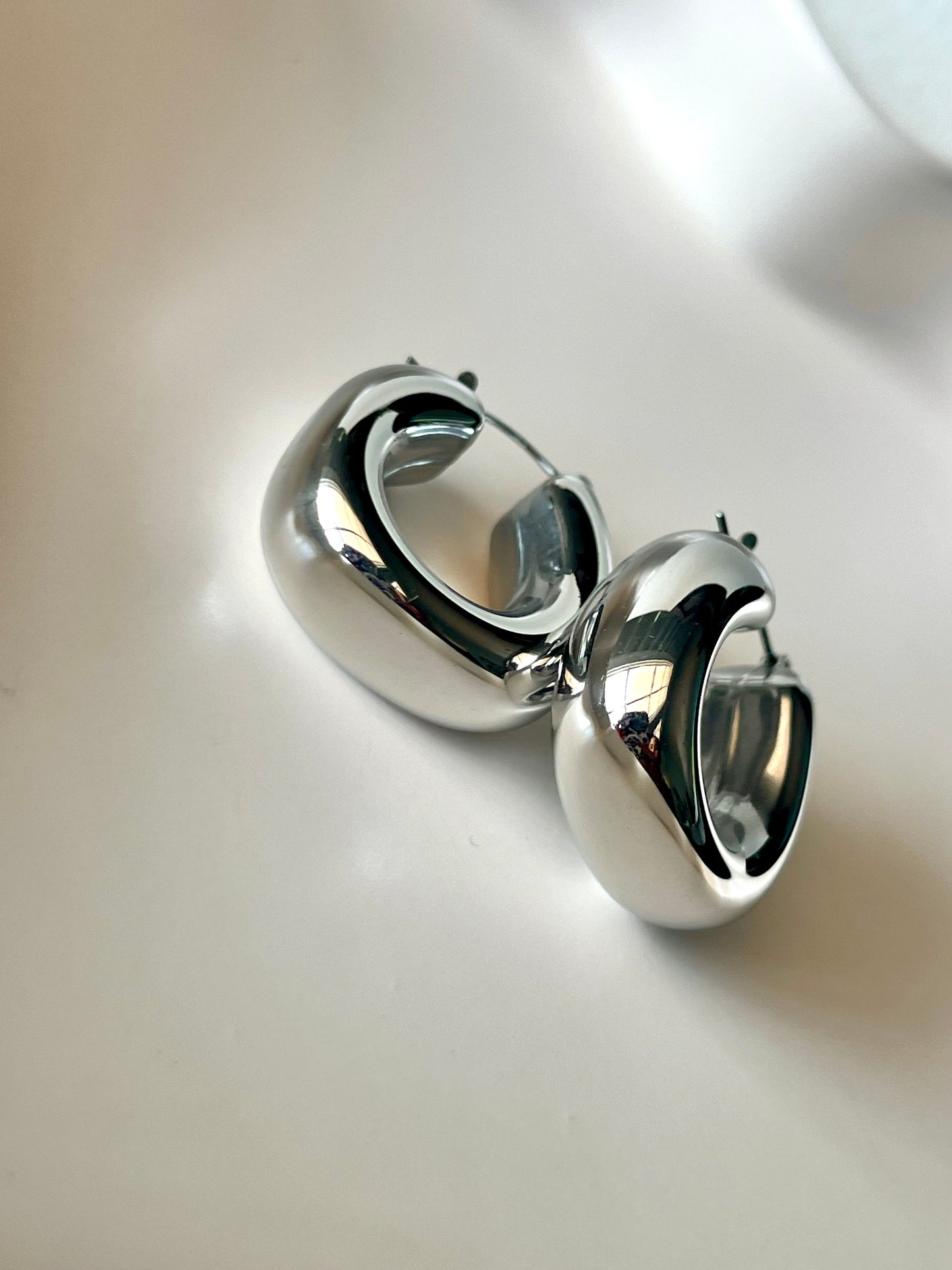 Island Breeze Hoops