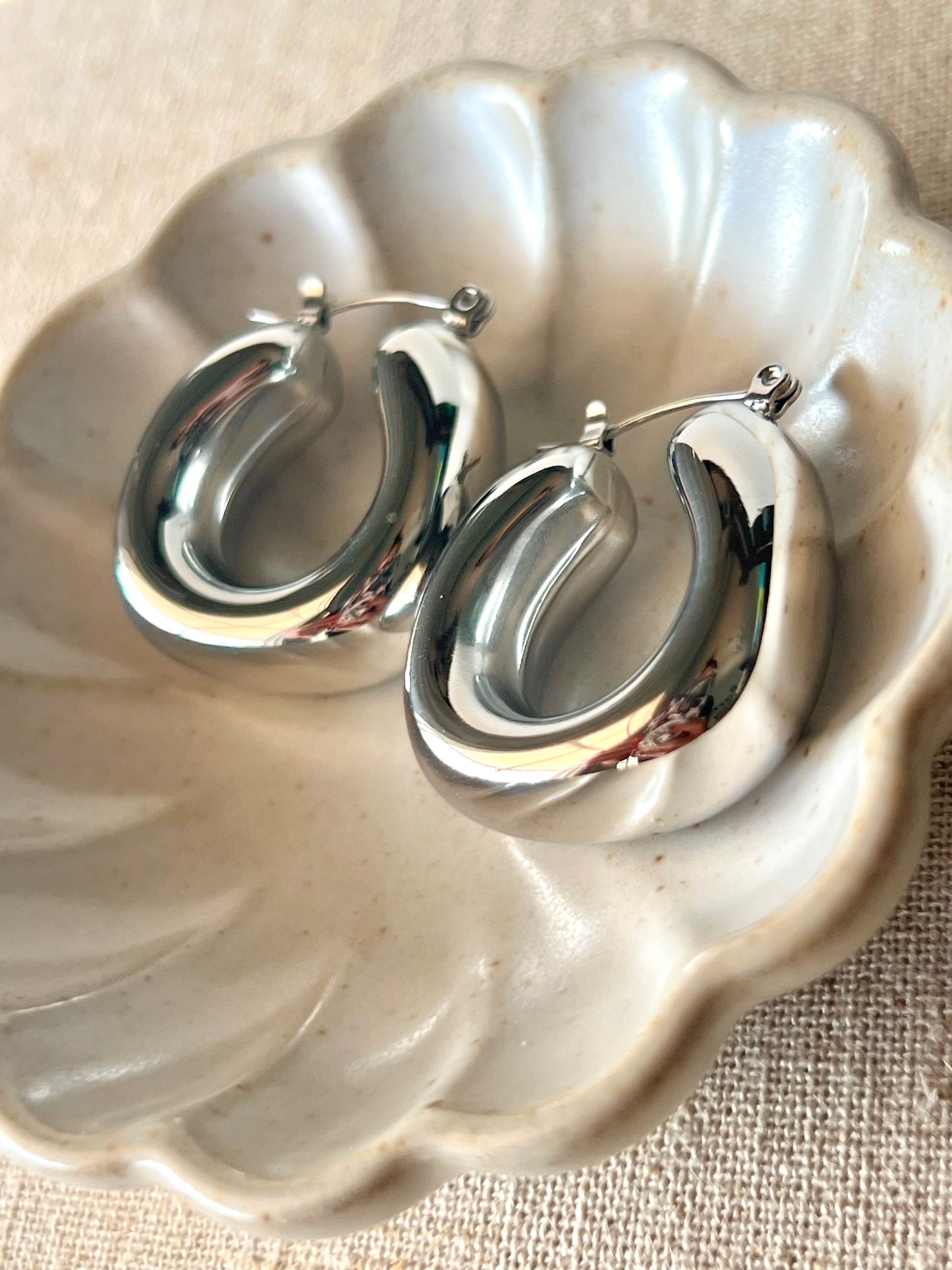 Island Breeze Hoops